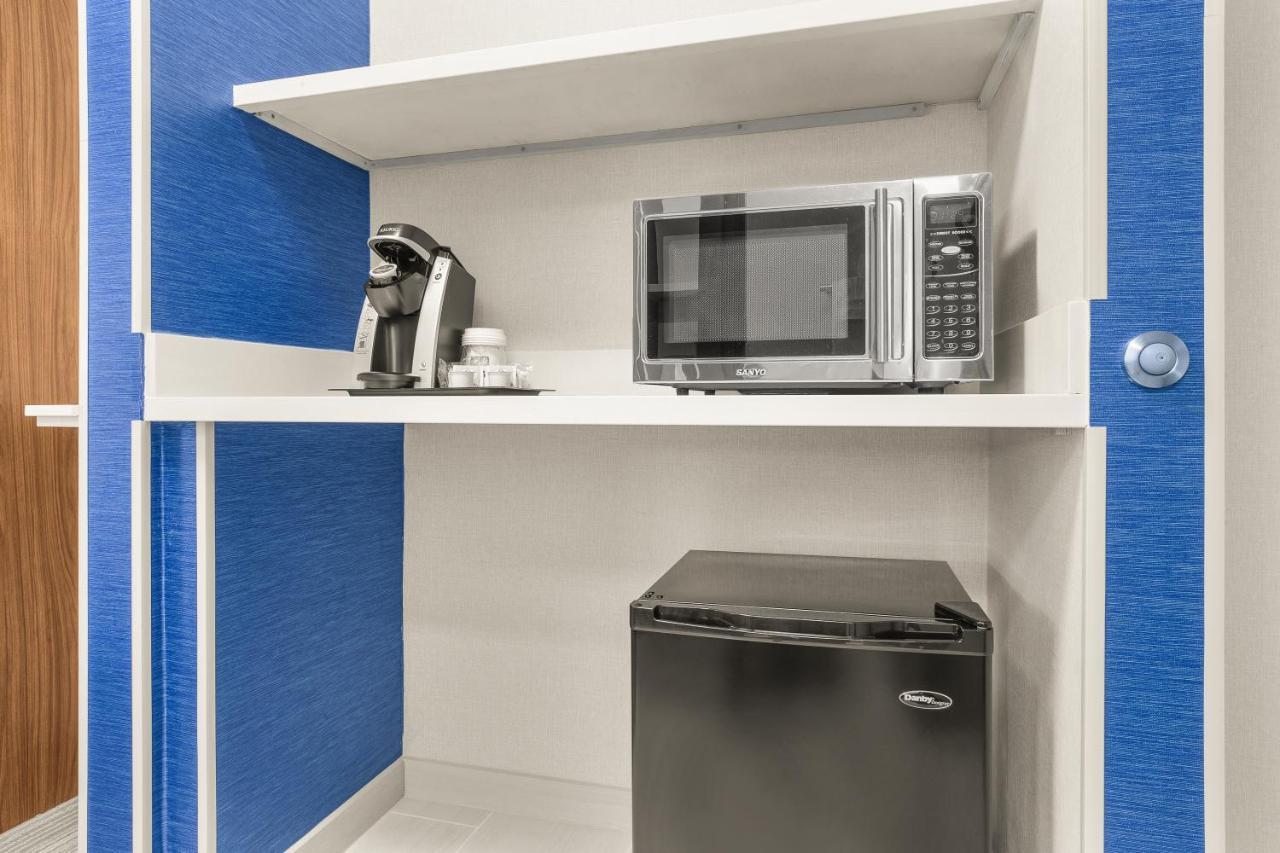 Holiday Inn Express & Suites Tacoma By Ihg Exteriér fotografie